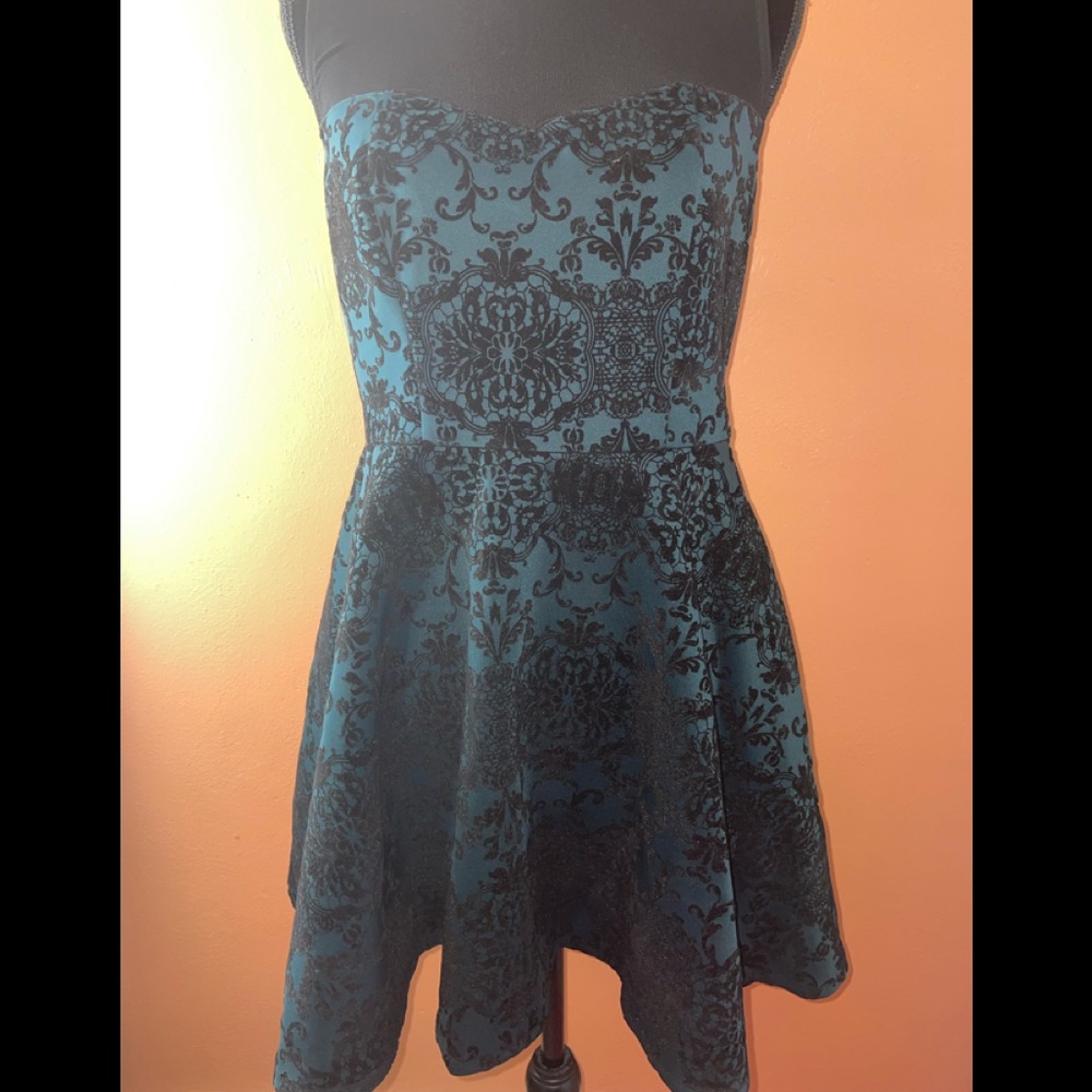 Three Pretty Hearts Dress